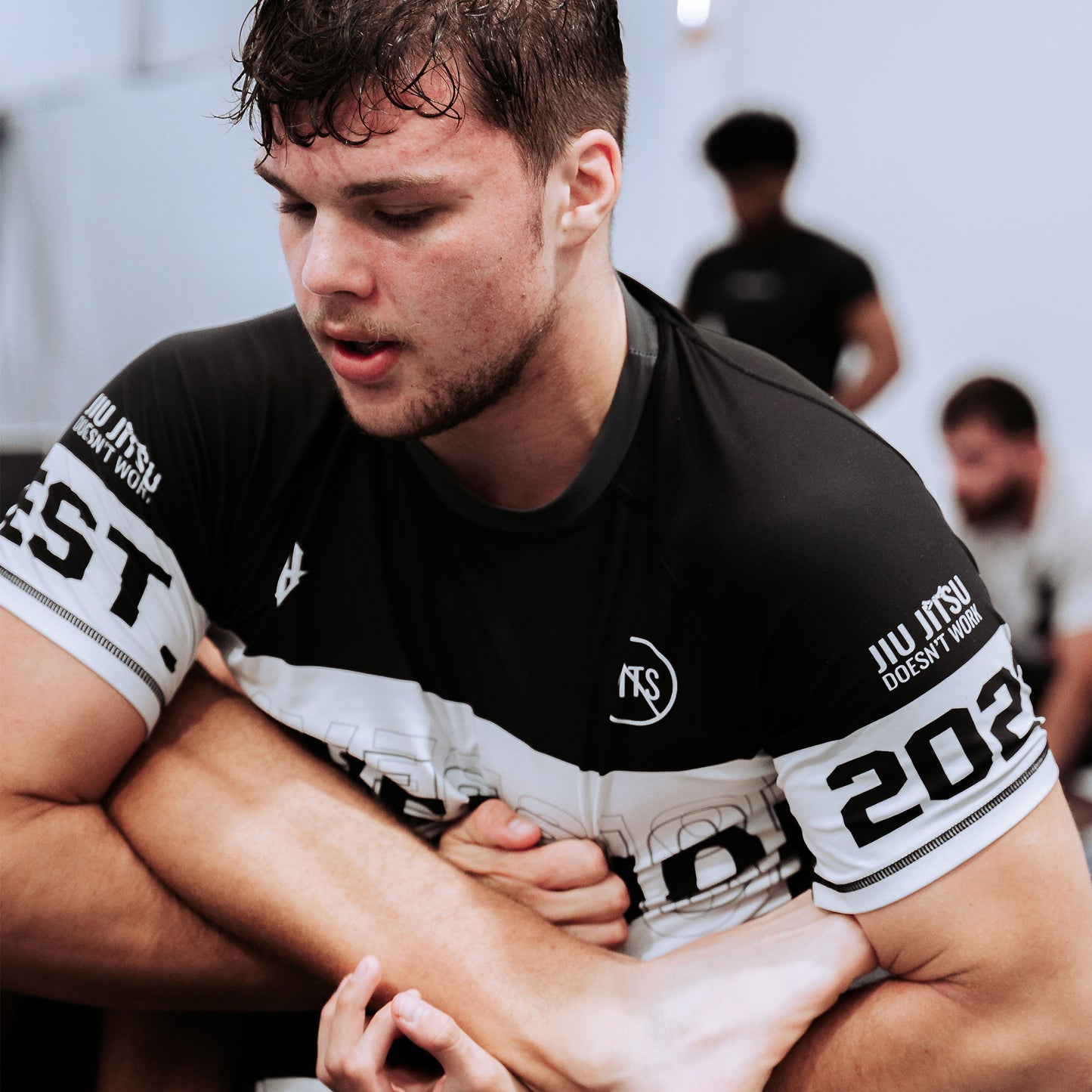 JJDW V2 BJJ Rash Guard - BLACK