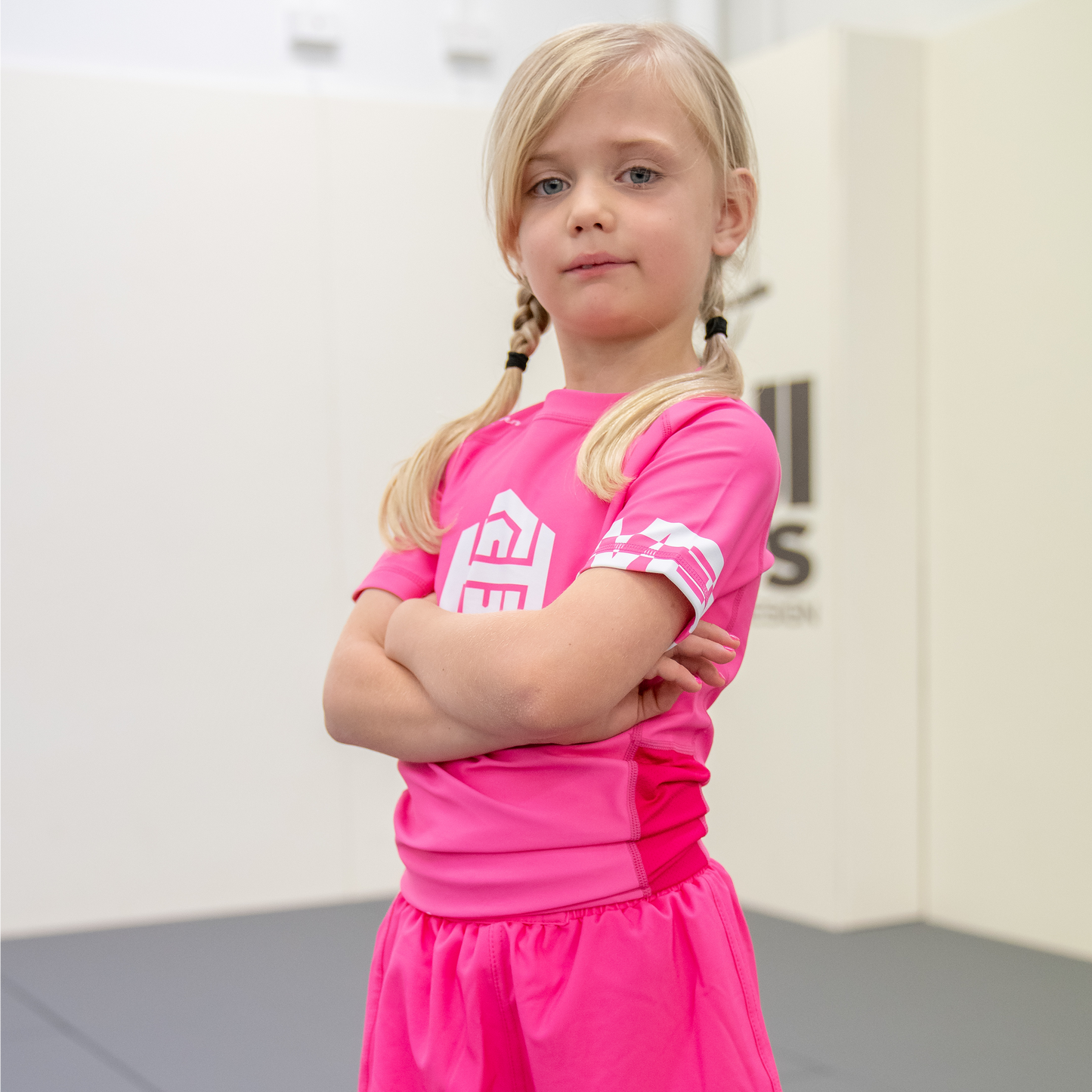 Kids BJJ Rashguard - Neon Pink 24'
